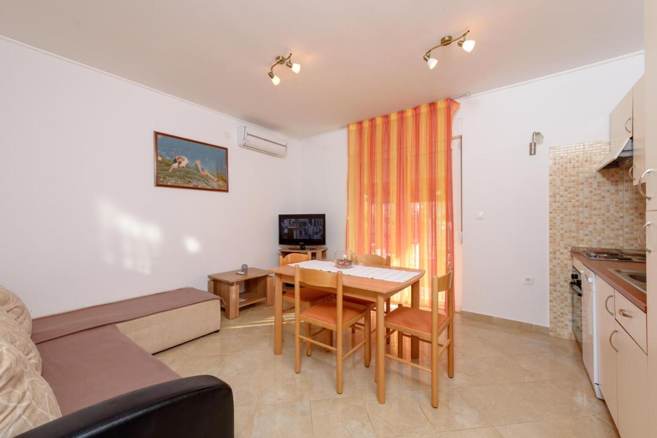 Apartmani Petra Trogir Bagian luar foto